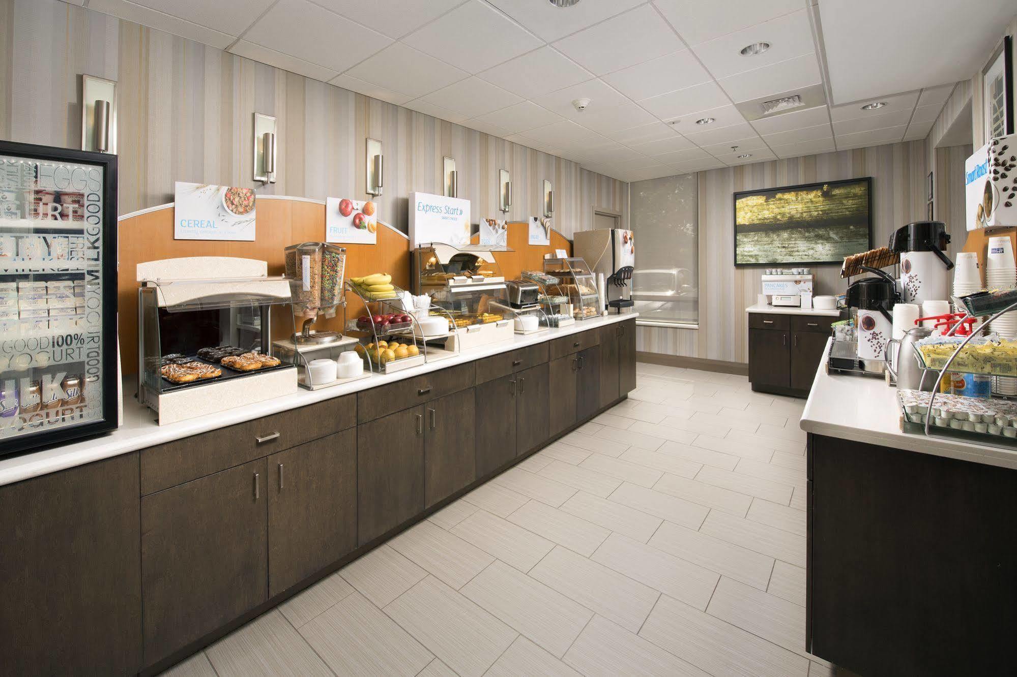 Holiday Inn Express Boston North-Woburn By Ihg Kültér fotó